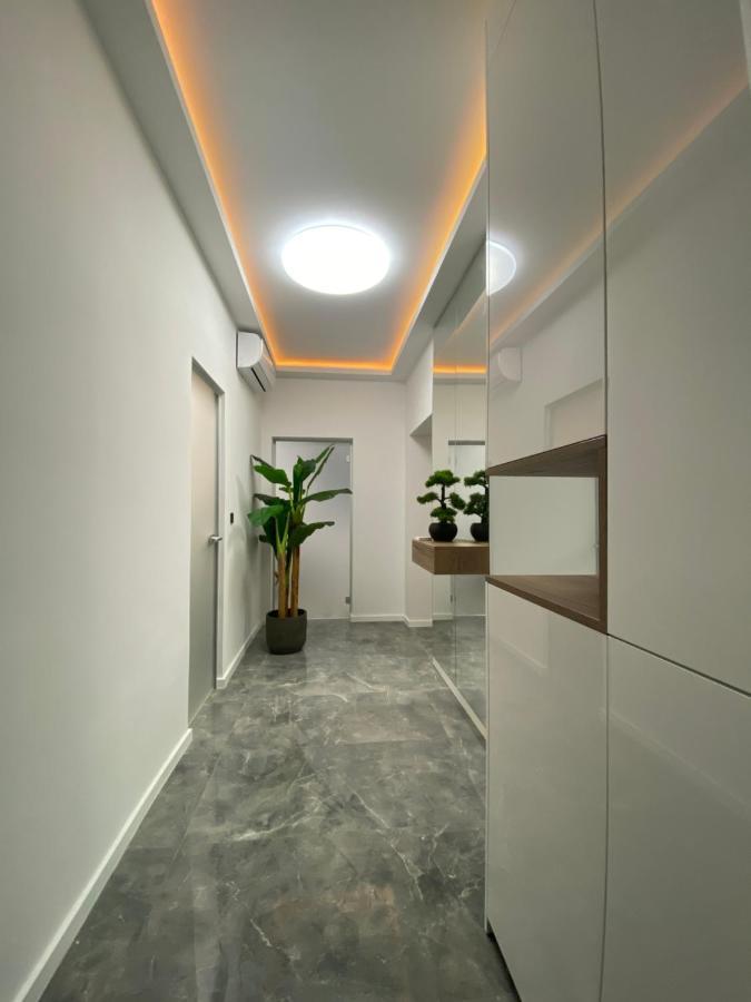 Apartman Tinea Zagabria Esterno foto